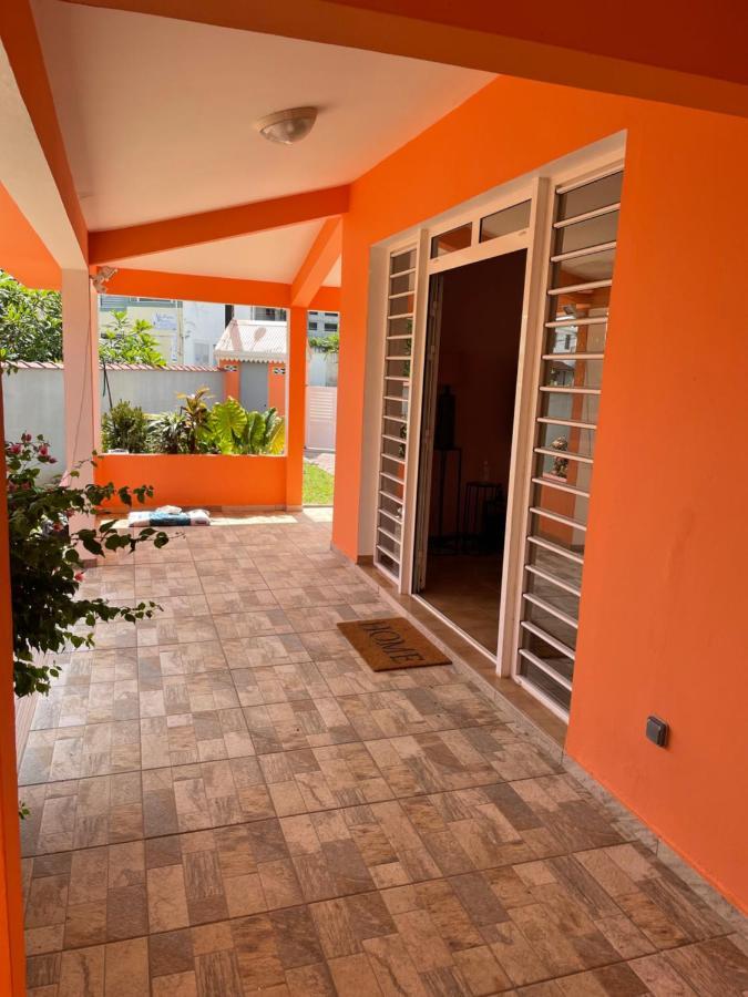 Villa Norah T5 Duplex Le Robert Exterior photo